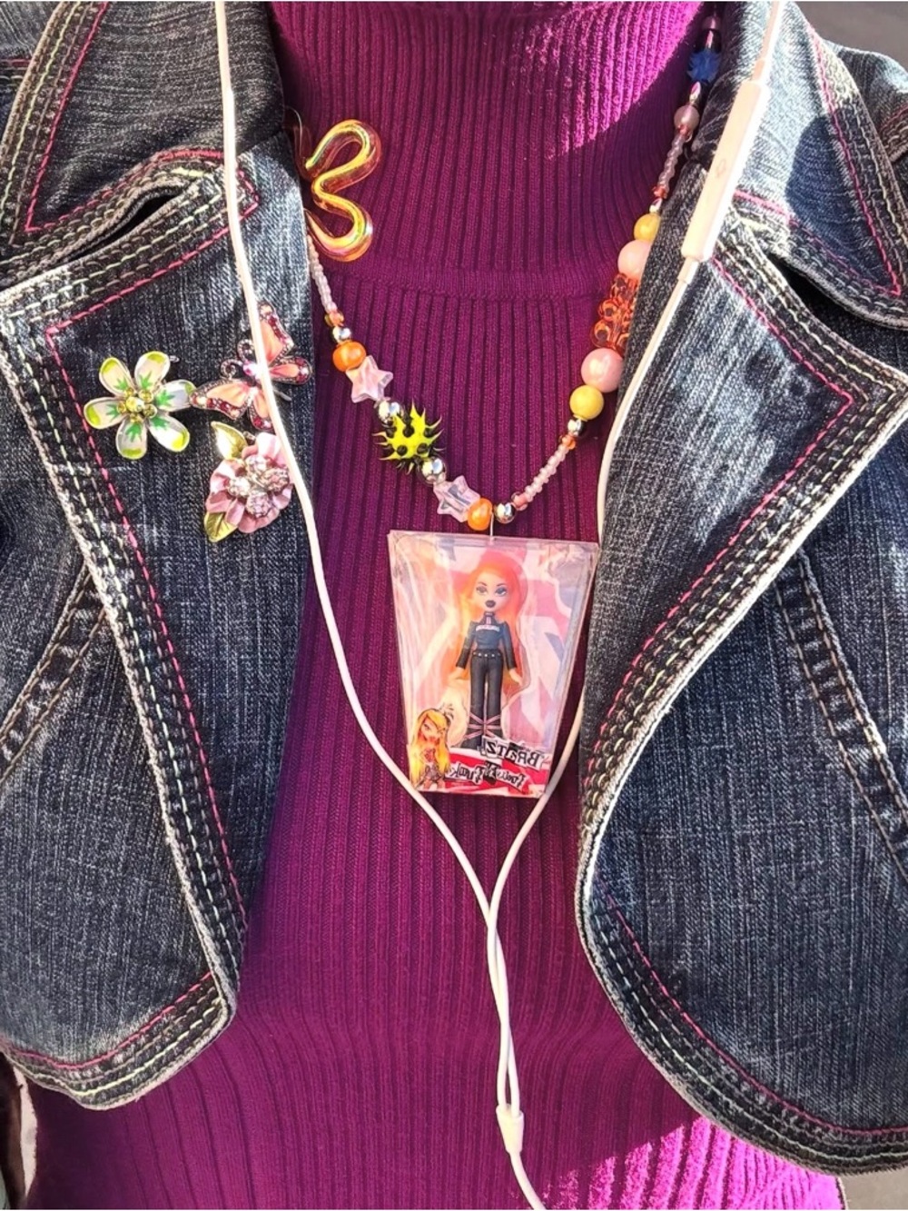 Bad Luck Bean Bratz Charm Necklace - Picture 3 of 4
